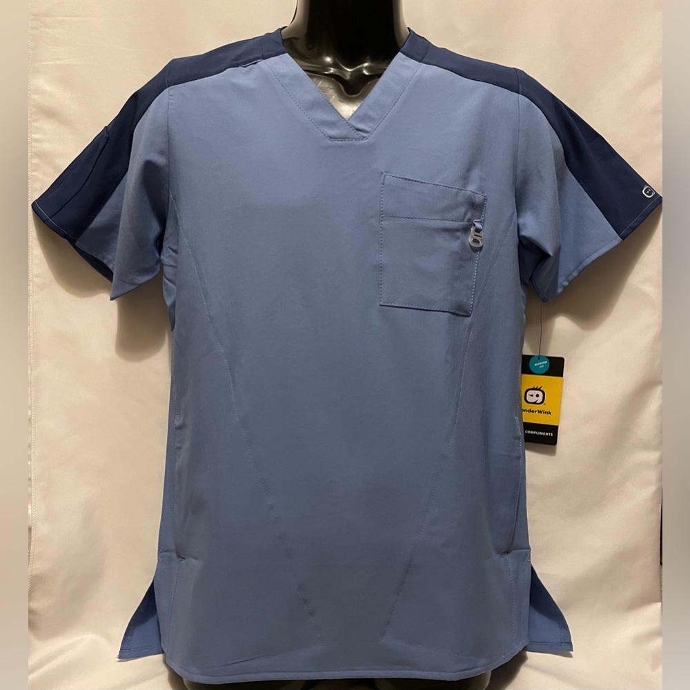 Wonder Wink Men’s Color Block Medical Scrub Top Size XS